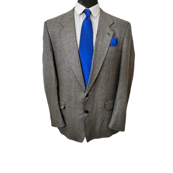 VINTAGE..ANDRE’ VACHON MENS SPORT BLAZER WOOL & SILK IN EXCELLENT CONDITION. - Picture 2 of 12